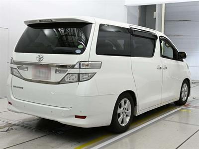 2013 Toyota Vellfire - Thumbnail