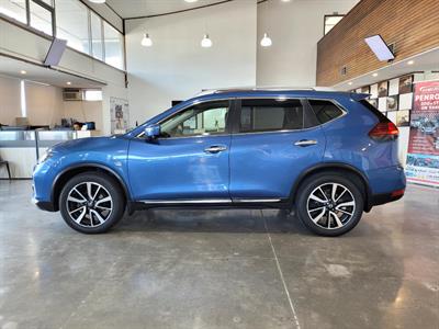 2021 Nissan X-Trail - Thumbnail