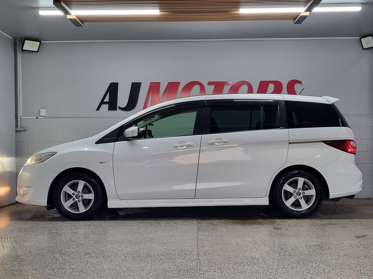 2013 Nissan Lafesta
