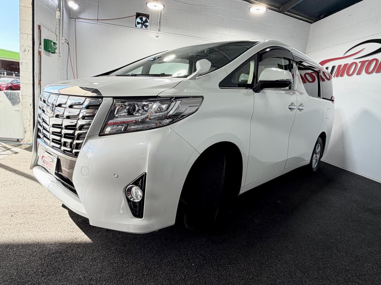 2016 Toyota Alphard