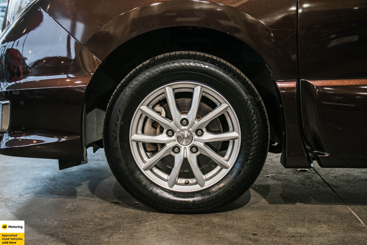 2016 Nissan Serena