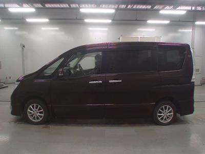 2016 Nissan Serena - Thumbnail