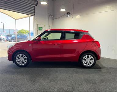 2017 Suzuki Swift - Thumbnail