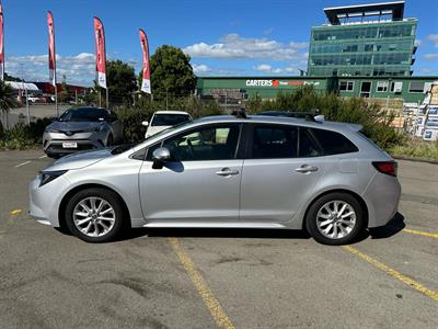 2021 Toyota Corolla - Thumbnail