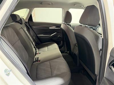 2022 Kia Seltos - Thumbnail