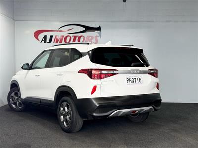 2022 Kia Seltos - Thumbnail