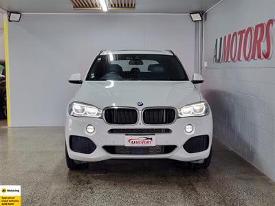 2017 BMW X5 - Thumbnail