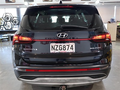 2021 Hyundai Santa Fe - Thumbnail