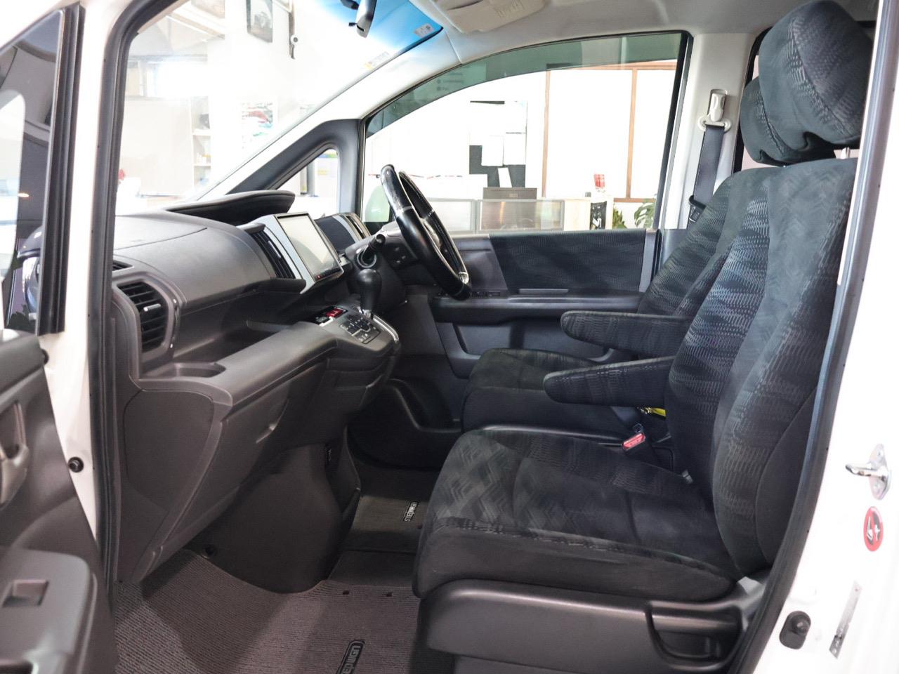 2014 Honda STEPWAGON