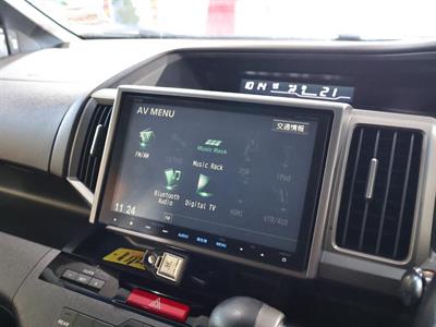 2014 Honda STEPWAGON - Thumbnail