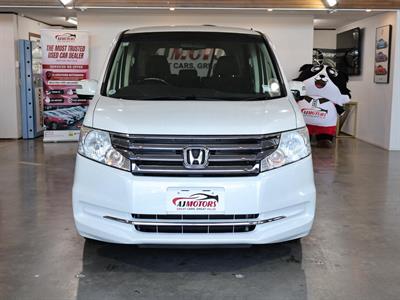 2014 Honda STEPWAGON - Thumbnail