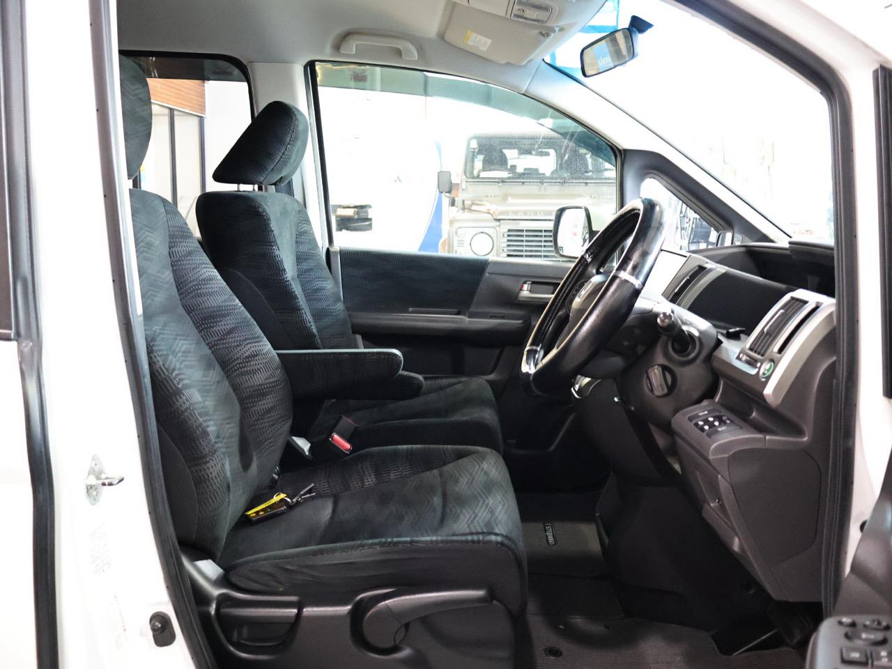 2014 Honda STEPWAGON