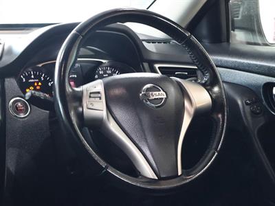 2014 Nissan X-Trail - Thumbnail