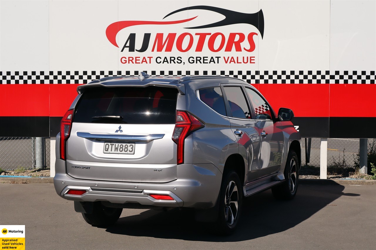 2024 Mitsubishi Pajero Sport