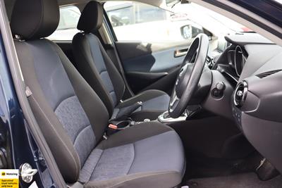 2016 Mazda Demio - Thumbnail