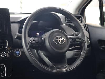 2022 Toyota Aqua - Thumbnail