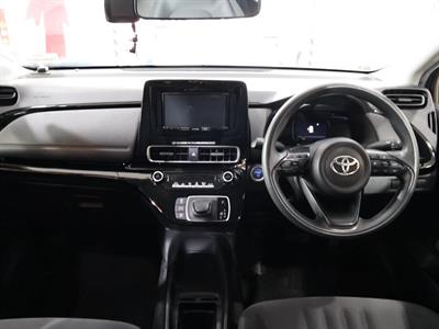 2022 Toyota Aqua - Thumbnail