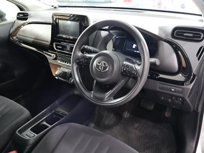 2022 Toyota Aqua - Thumbnail