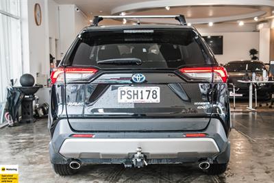 2023 Toyota RAV4 - Thumbnail