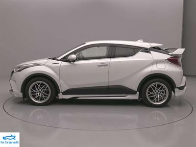2018 Toyota C-HR - Thumbnail