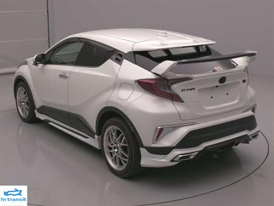 2018 Toyota C-HR - Thumbnail