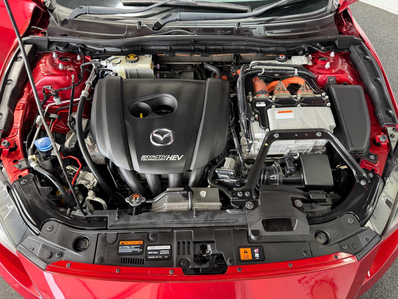 2013 Mazda Axela