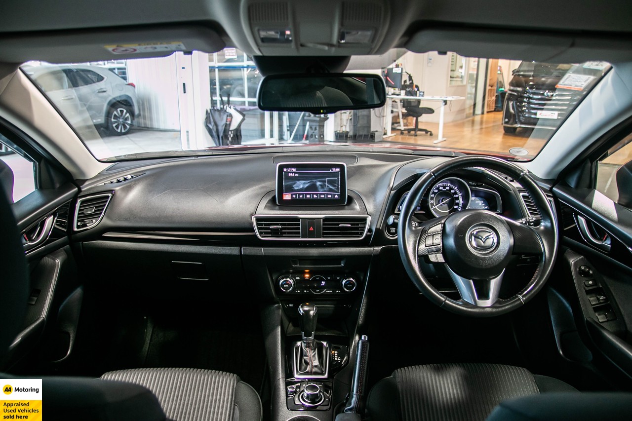 2014 Mazda Axela