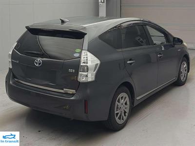 2013 Toyota Prius - Thumbnail