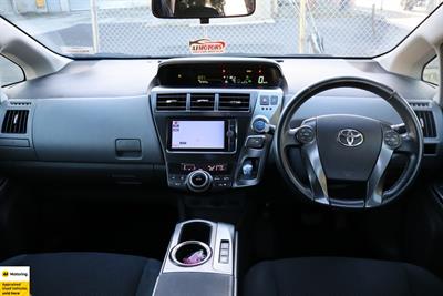 2013 Toyota Prius - Thumbnail