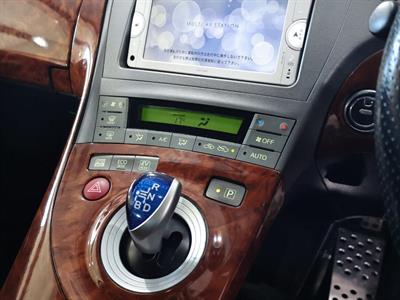 2013 Toyota Prius - Thumbnail