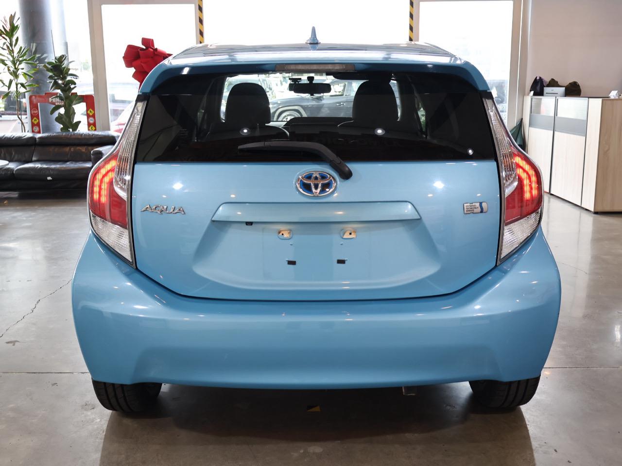 2015 Toyota Aqua