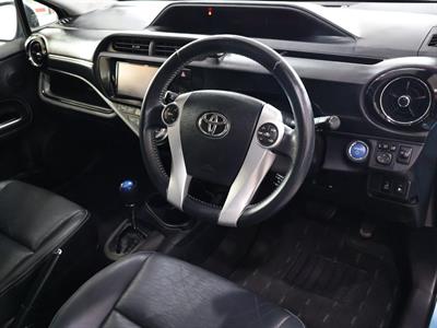 2015 Toyota Aqua - Thumbnail