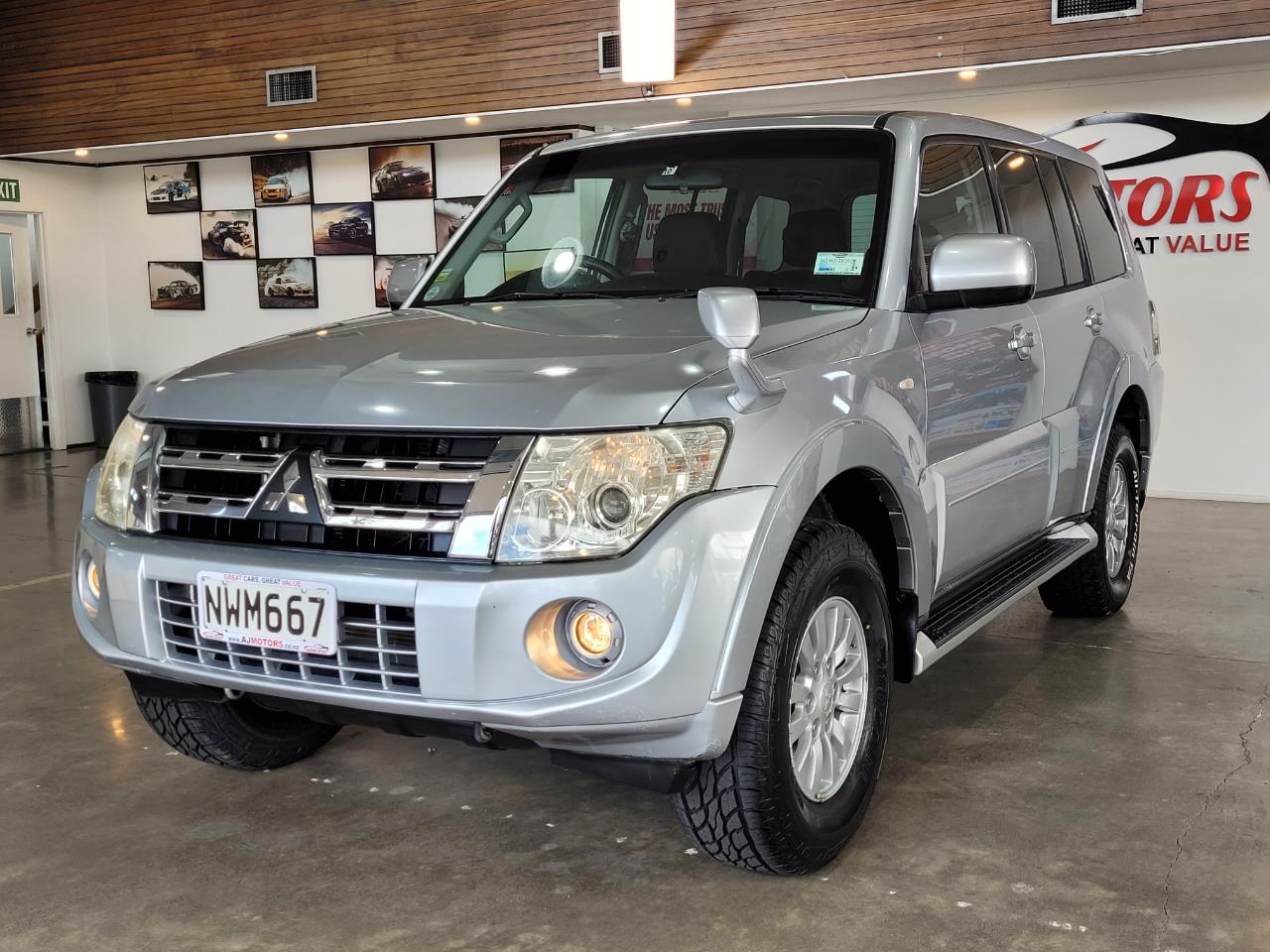 2011 Mitsubishi Pajero