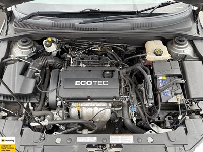 2012 Holden Cruze - Thumbnail