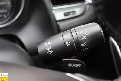 2017 Mazda Atenza - Thumbnail