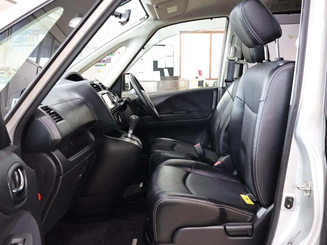 2013 Nissan Serena