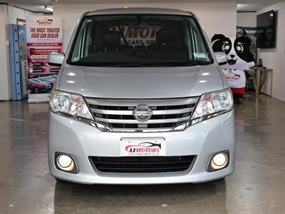 2013 Nissan Serena - Thumbnail