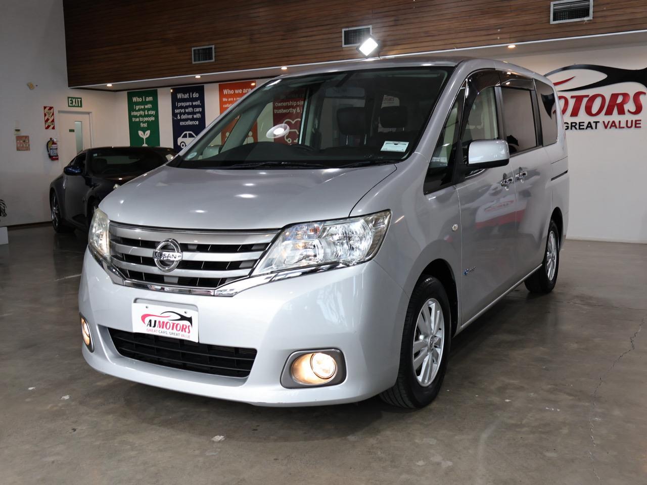2013 Nissan Serena