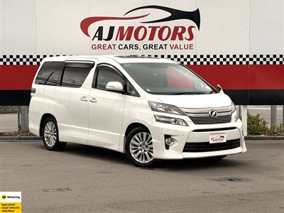 2012 Toyota Vellfire - Thumbnail