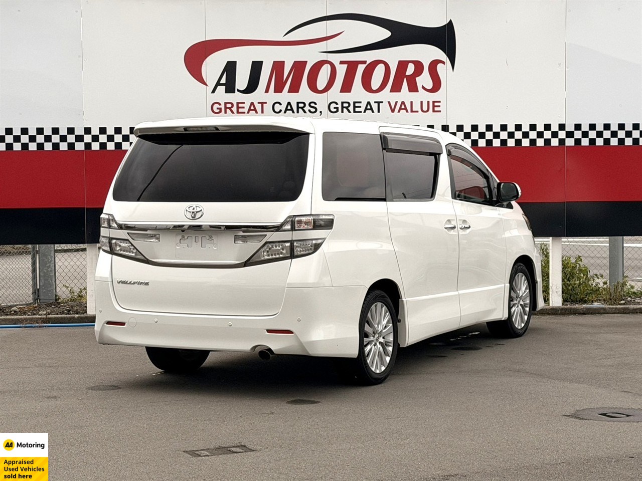2012 Toyota Vellfire