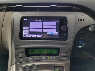 2012 Toyota Prius - Thumbnail