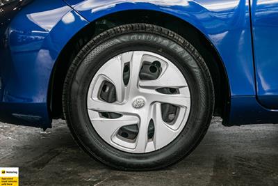 2022 Toyota Aqua - Thumbnail