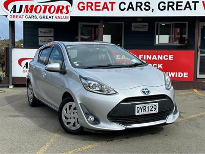 2017 Toyota Aqua - Thumbnail