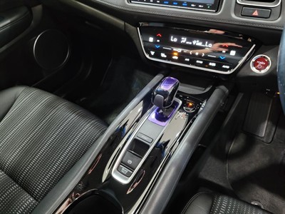 2016 Honda VEZEL HYBRID - Thumbnail