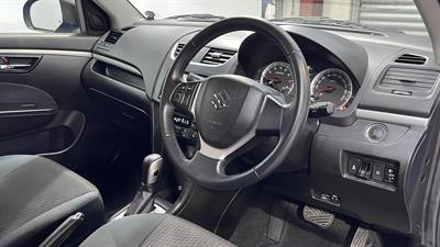 2015 Suzuki Swift - Thumbnail