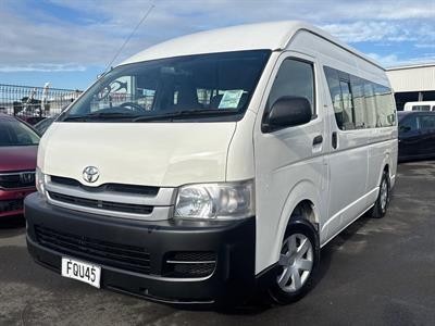 2010 Toyota Hiace - Thumbnail
