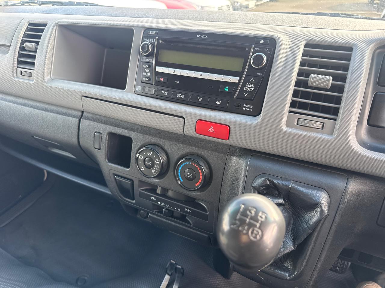 2010 Toyota Hiace