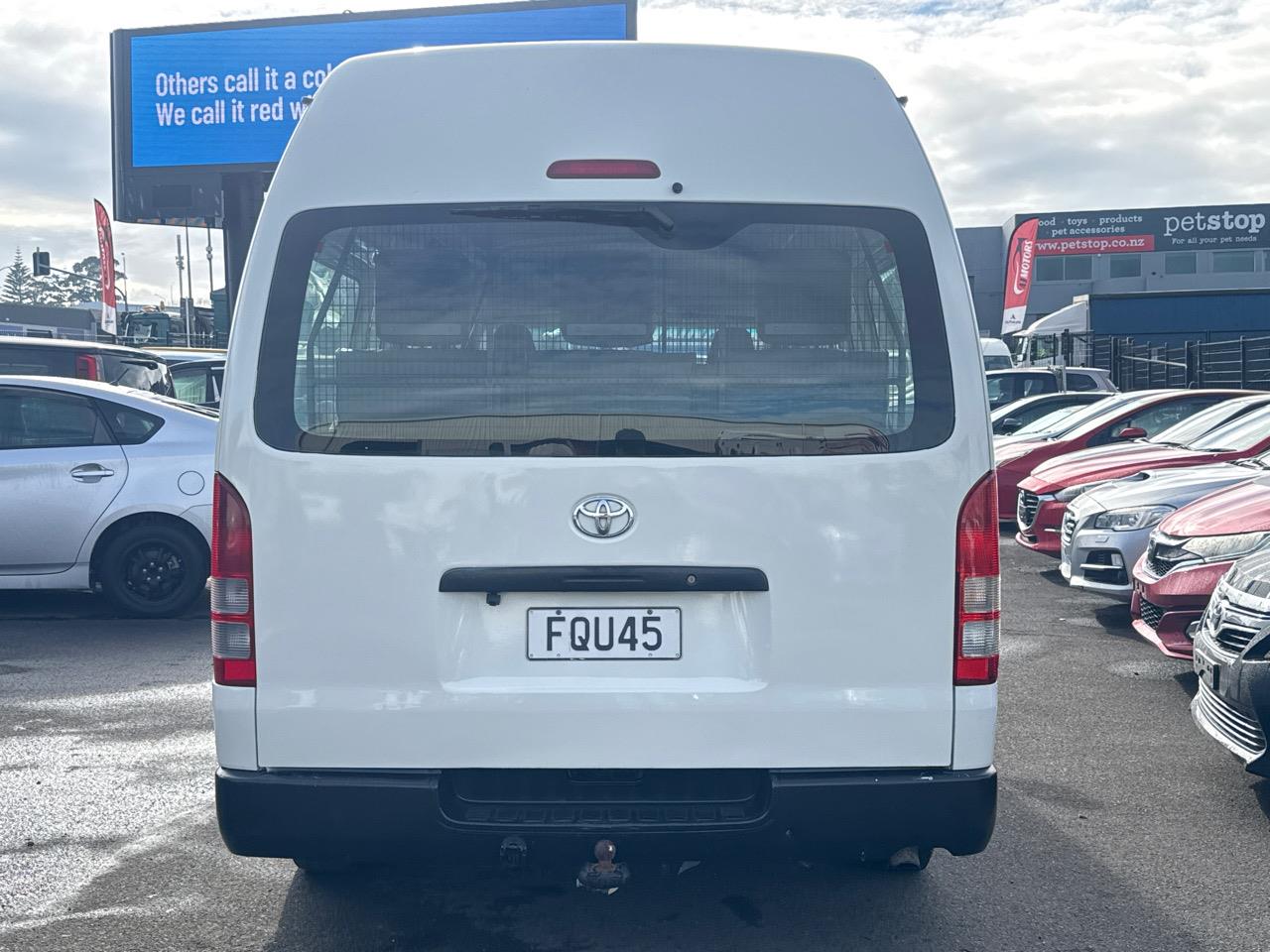 2010 Toyota Hiace