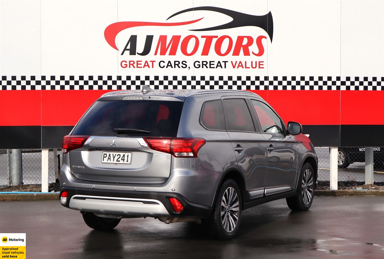 2022 Mitsubishi Outlander