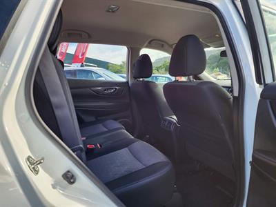 2022 Nissan X-Trail - Thumbnail